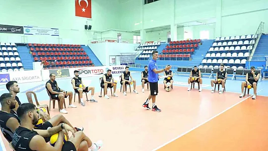 Yeni transferler yarın görücüye çıkacak