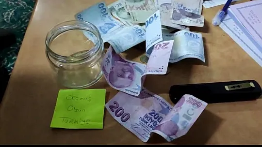 Eren okul harçlığını, polis memuru tedavi parasını depremzedelere bağışladı