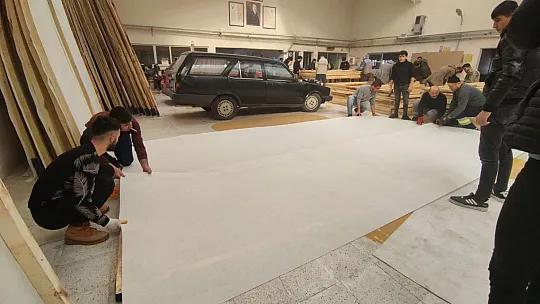 Develi'de deprem bölgesi için çadır üretimine başladılar