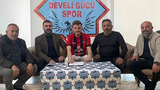 Develigücü'nde 15 futbolcu gitti, 12 futbolcu geldi