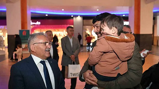 Doktor başkana 'glütensiz kafe' teşekkürü