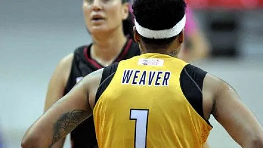 En skorer isim Lyndra Weaver