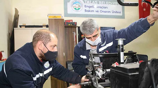 Belediye araçları ücretsiz tamir ediyor