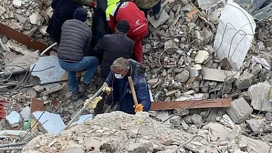 Erciyes A.Ş. ekibiyle Deprem Bölgesinde