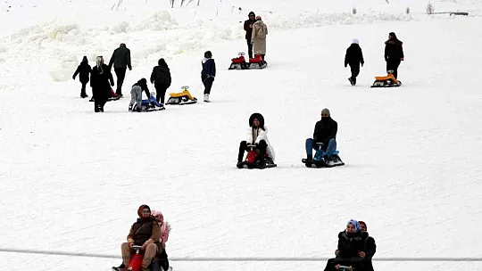 Erciyes'te hafta sonu yoğunluğu...