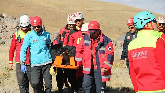 Erciyes'te turistler kurtarıldı!