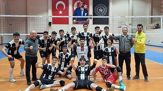 Erkekler 2. Lig 4. Grup: Pınarbaşı Belediyespor: 0- Hürriyet MTAL:3