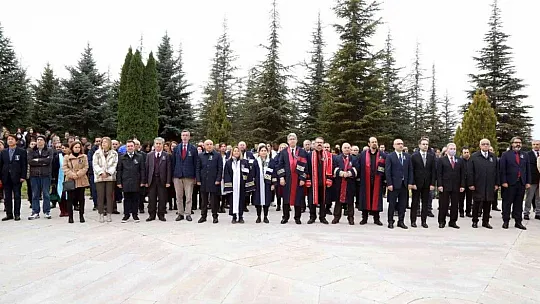 ERÜ'de 10 Kasım Atatürk'ü Anma Töreni
