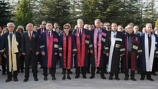ERÜ'de Atatürk'ü anma töreni