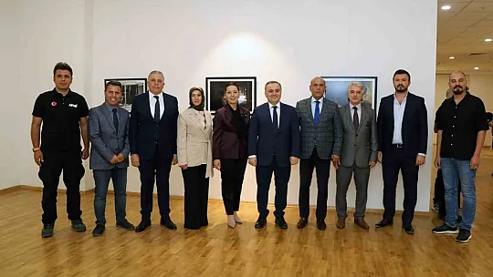 ERÜ'de 'Son Ustalar' fotoğraf sergisi düzenlendi