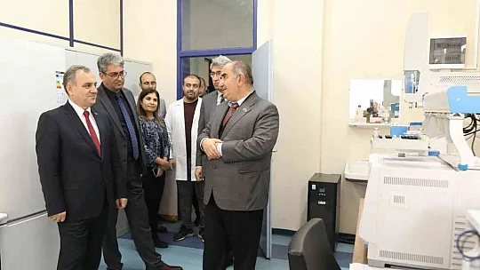 Rektör, incelemeye çıktı!