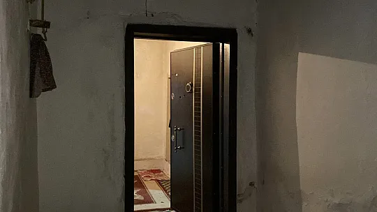 Kayseri'de husumetlisinin evine pompalı tüfekle saldırdı...