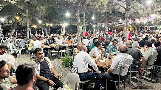 Özışık, Uzunlu'da çiftçilerle buluştu! Dikkat çeken Bayrampaşa'daki satılan arsa çıkışı