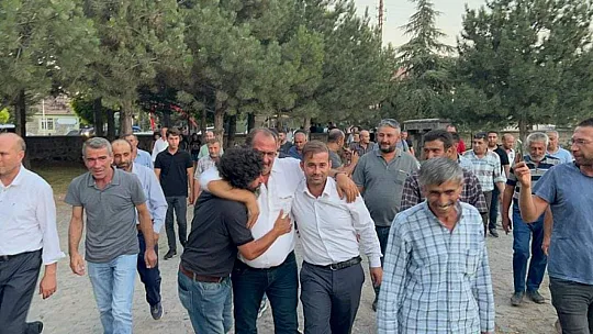 Özışık, Uzunlu'da çiftçilerle buluştu! Dikkat çeken Bayrampaşa'daki satılan arsa çıkışı