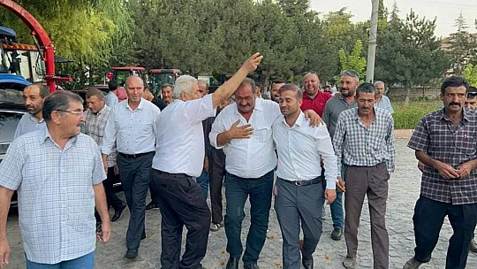 Özışık, Uzunlu'da çiftçilerle buluştu! Dikkat çeken Bayrampaşa'daki satılan arsa çıkışı