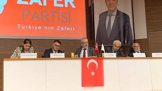 Zafer Partisi'nden, Belediyenin Erdoğan posteri şartına kıvrak çözüm!