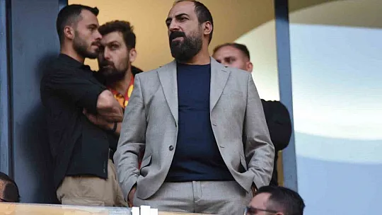 Forma paraları Melih Eymen'e