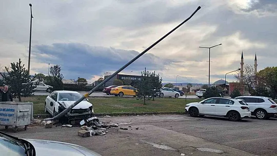 Fren yerine gaza basınca olanlar oldu