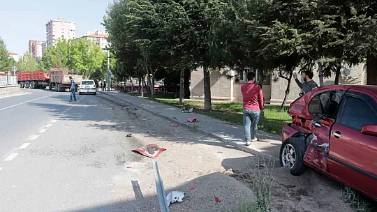 Freni patladığı iddia edilen kamyonet dehşet saçtı!!