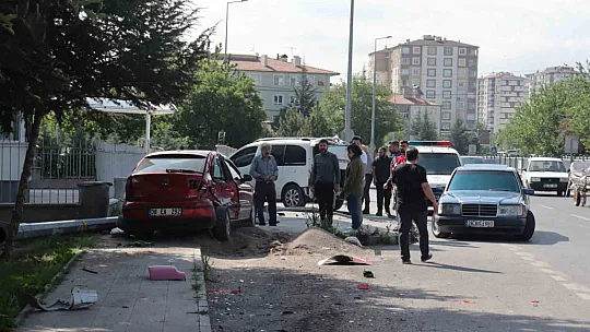 Freni patladığı iddia edilen kamyonet dehşet saçtı!!