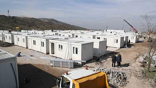 'Kahramanmaraş'ı yeniden inşa ve ihya çalışmalarını sürdürüyoruz'