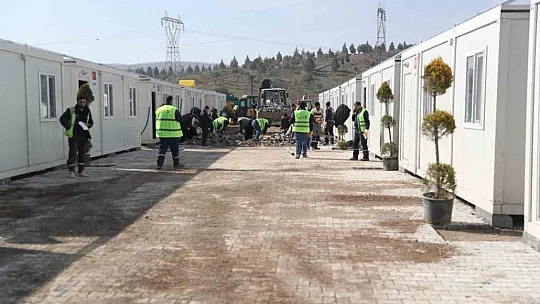 'Kahramanmaraş'ı yeniden inşa ve ihya çalışmalarını sürdürüyoruz'