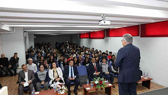 Büyükkılıç, öğrencilerle buluştu
