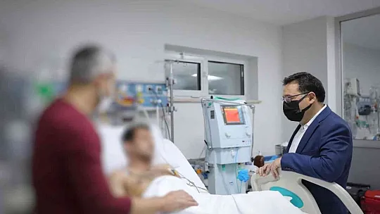 Yaralanan polis ve bekçinin tedavisi sürüyor