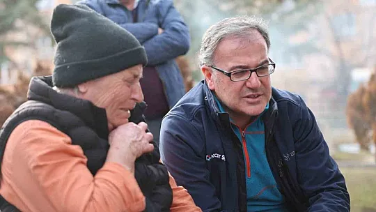 Göksun'da güç birliği ile yaralar sarılıyor