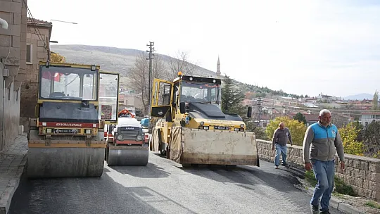 O mahallenin yolları yenileniyor
