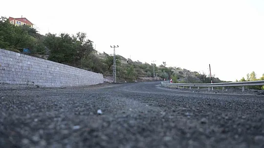 Bağlantı yolu yenileme çalışmaları başladı