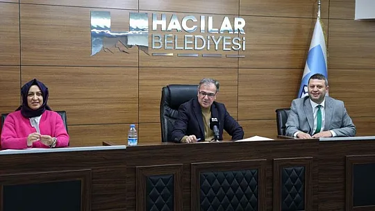 Hacıla'da 5 madde görüşüldü...