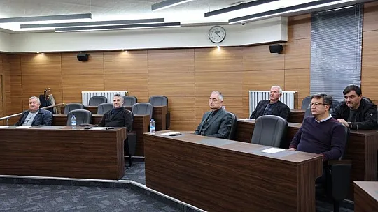 Hacıla'da 5 madde görüşüldü...