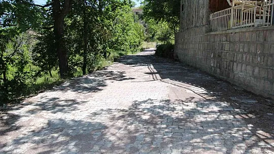 Hacılar'da yollar yenileniyor