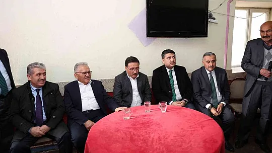 Develi'de halı saha sözü verdi...