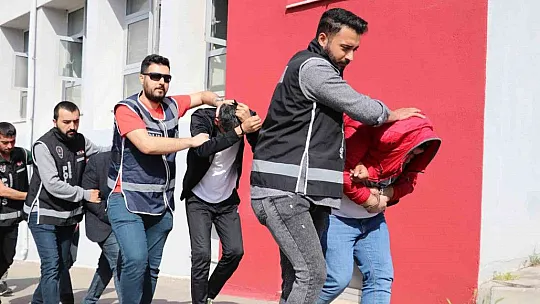 Hayali yağ satışıyla 150 milyon liralık vurguna 12 tutuklama