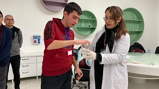 Hem bilim öğrendiler hem eğlendiler