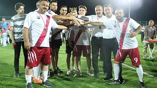 İncesu Yavuz Özkan Futbol Turnuvası tamamlandı