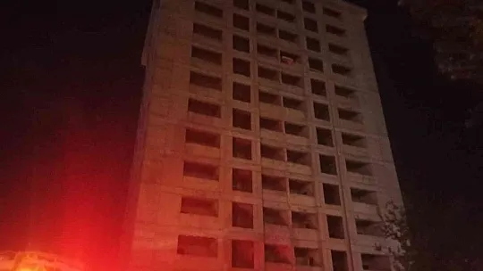 İnşaata çıkan 2 arkadaşın intihar girişimi