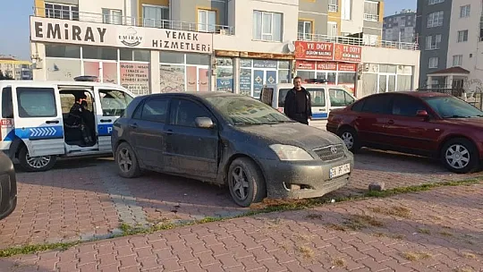 Isıtmak için aracını çalıştırdı, döndüğünde şoka uğradı