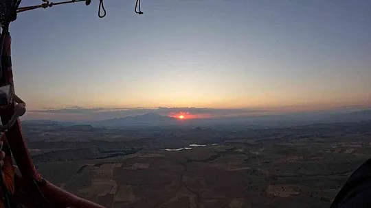 Kapadokya'nın giriş kapısı Soğanlı'da balon uçuşları başladı