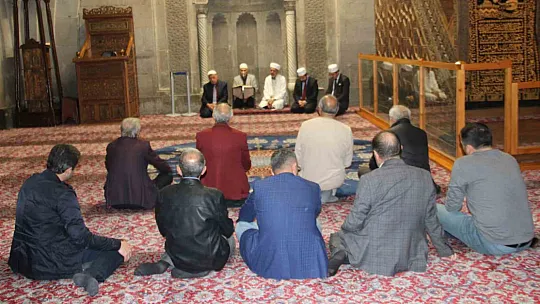 Kardeş ülke için mevlit okutuldu