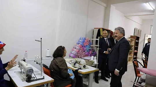 Kardelen Kadınlar Melikgazi'de Üretmeye Başladı