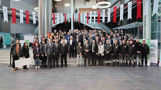 'Kitap Seç, Oku, Yarış, Kazan'