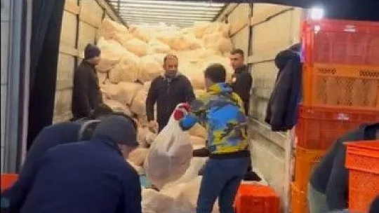 Kayseri'den deprem bölgesine unlu mamul yardımı
