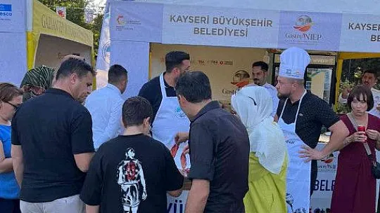Kayseri Büyükşehir, Gastroantep Festivali'nde büyük ilgi gördü
