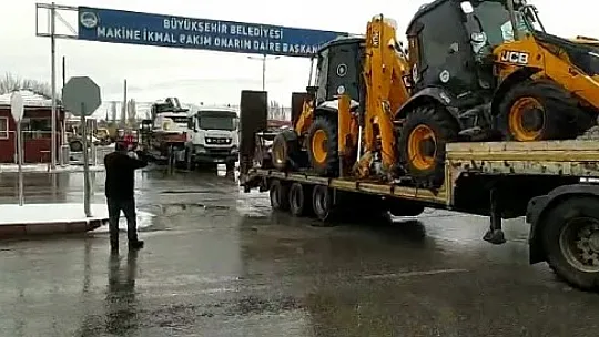 Deprem bölgesine araç ve personel desteği...
