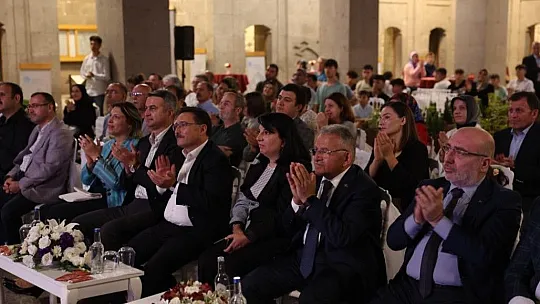 Müzikle şifa anlatıldı