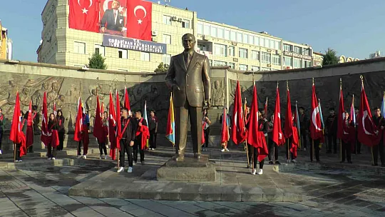 Kayseri'de 10 Kasım töreni