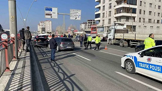 10 otomobil birbirine girdi! Yaralılar var...